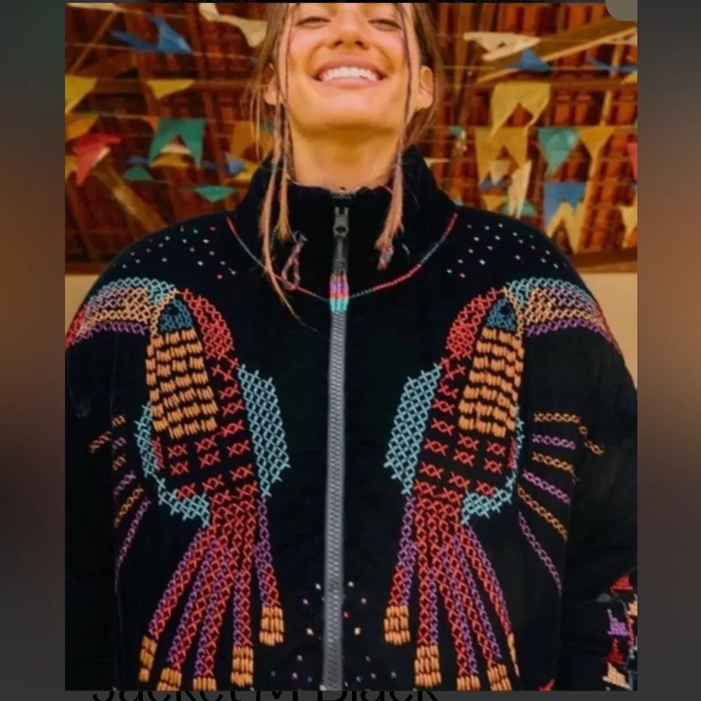 FARM Rio Multicolor Embroidered Jacket - Picture 4 of 10